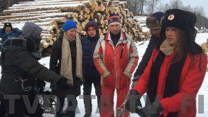 Filming Dog Sledding Adventure in Russia, 20 km from Moscow for RCTI television. TVDATA provided filming permits, locations, camera equipment to film this episode in Russia.