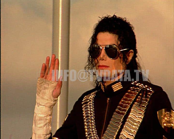 Michael Jackson Kremlin, Michael Jackson Moscow, Michael Jackson 1990s Russia, Kremlin historical footage, rare Michael Jackson video, Michael Jackson military parade, MJ in Russia, Michael Jackson USSR, Kremlin celebrity visit, Moscow history footage, TVDATA.tv archive, Michael Jackson unseen footage, Michael Jackson viral video, MJ historical moment
